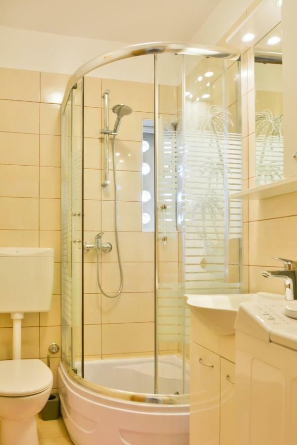 Appartement Domo à Senj  Extérieur photo